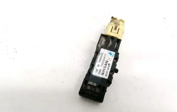 Nissan Micra Airbag deployment crash/impact sensor 0285003023 98582AX300