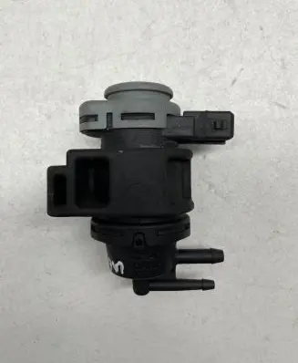 Renault Laguna III Turbo solenoid valve 8200575400