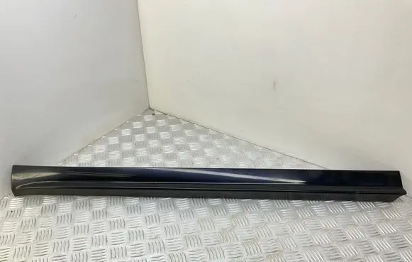 Seat Alhambra (Mk2) Front door trim (molding) 7N0854939H