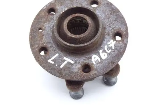 Audi A6 S6 C7 4G Rear wheel hub 8K0407615B
