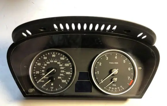 BMW 5 E60 E61 Speedometer (instrument cluster) 9153753 62119153753 110080213
