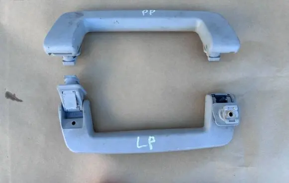 Ford Mondeo Mk III Front interior roof grab handle
