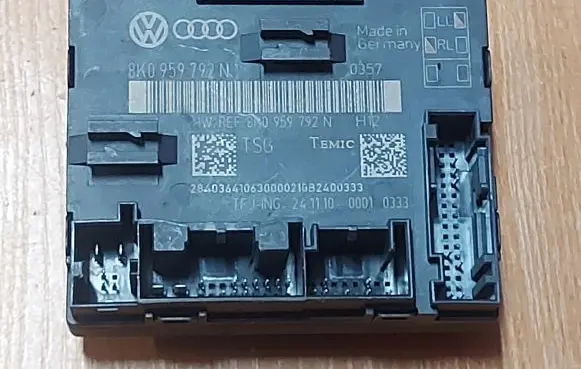 Audi A4 S4 B8 8K Door control unit/module 8K0959792N