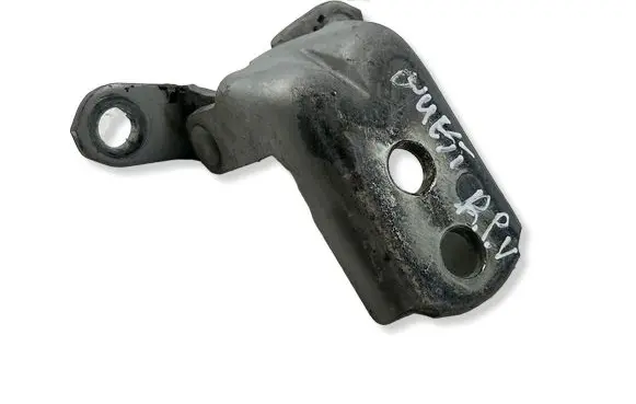 Nissan Quest Front door upper hinge 