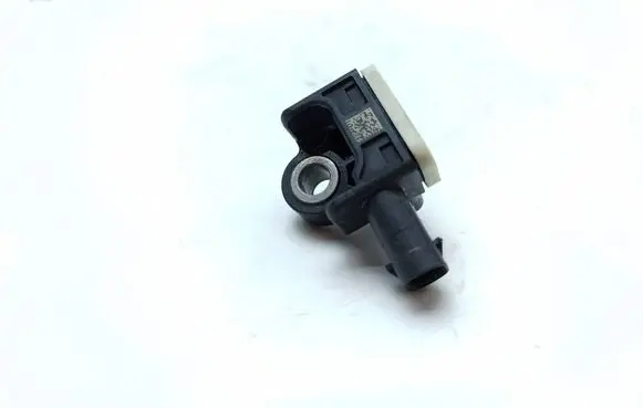 Mercedes-Benz B W246 W242 Airbag deployment crash/impact sensor A1668210151 56054085AA