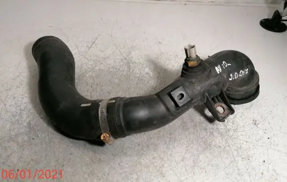 Toyota Avensis T270 Intercooler hose/pipe 173620R030 8942460010