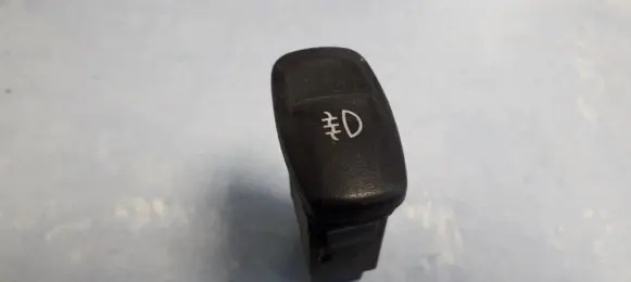Fog light switch