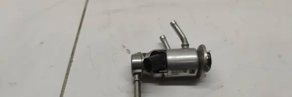 Mercedes-Benz C W205 AdBlue injector A0004904100