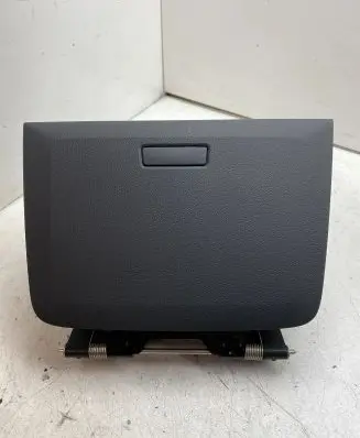 Volkswagen Golf Sportsvan Glove box 517857922E