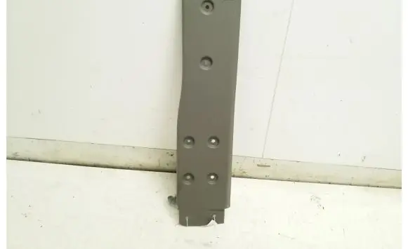 Renault Master III (D)pillar trim (top) 