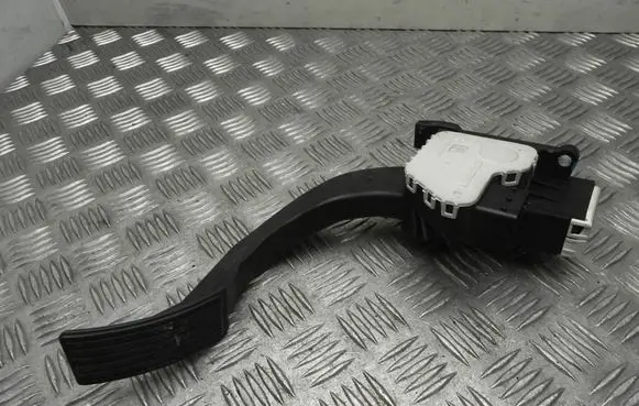 Fiat Ducato Accelerator throttle pedal 013841620800B