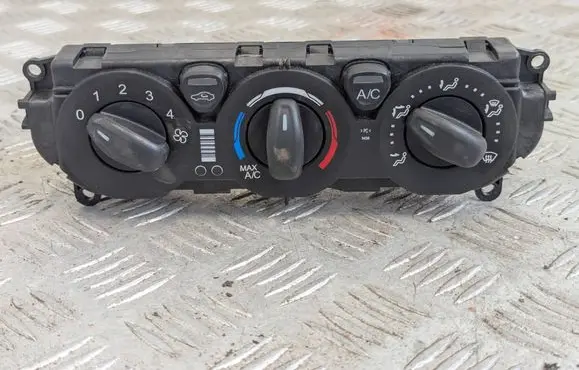 Ford Tourneo Custom Air conditioner control unit module GK2T-19980-FE