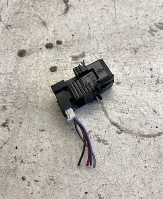BMW 7 F01 F02 F03 F04 Brake pedal sensor switch 914688962