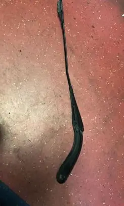 BMW 2 F22 F23 Front wiper blade arm 7239521