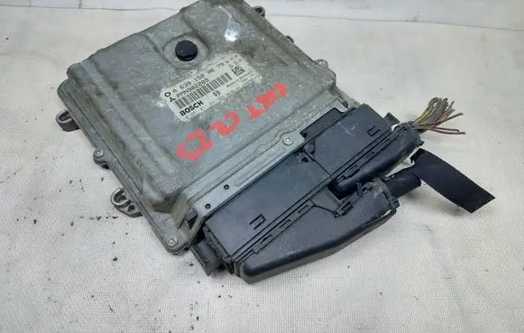 Mitsubishi Colt Engine control unit/module A6391500679 0281011841