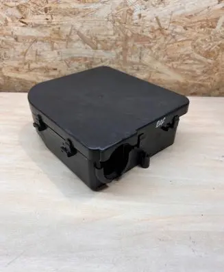 Porsche Panamera (971) Fuse box cover 971907583B 97190763d