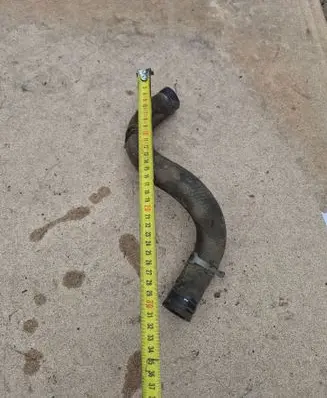 Mazda 323 Engine coolant pipe/hose
