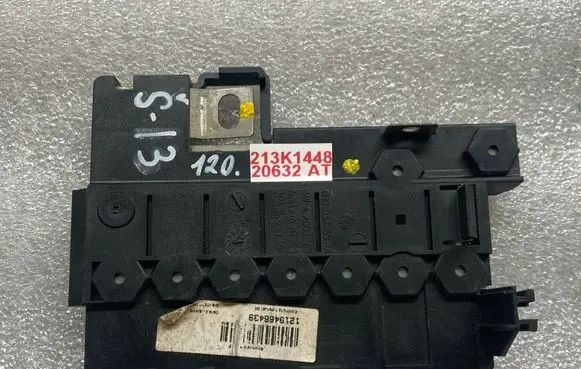 Skoda Roomster (5J) Fuse module 6R0937550A