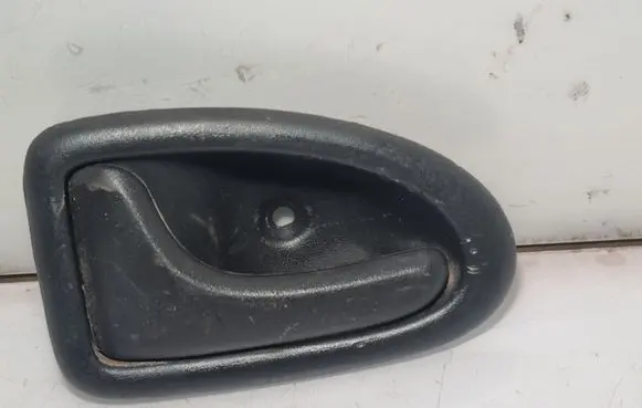 Nissan Primastar Front door interior handle 7700432707