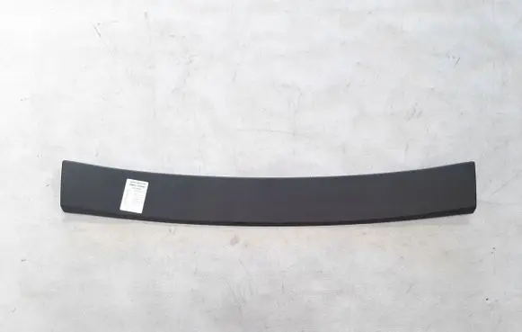 Audi A7 S7 4G Tailgate/boot cover trim set 