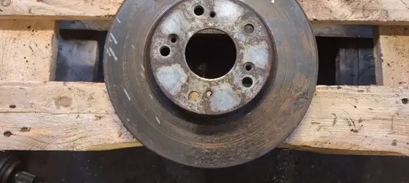 Honda FR-V Front brake disc 