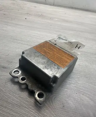 Nissan X-Trail T30 Airbag control unit/module 988209H605 020725