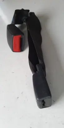 Hyundai i40 Rear seatbelt buckle