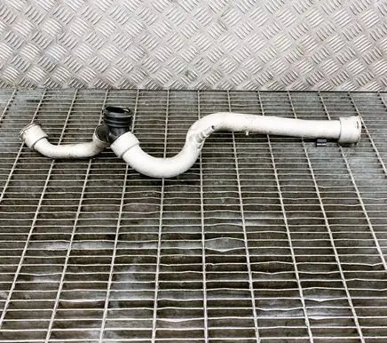 Porsche 911 991 Engine coolant pipe/hose 99110675302