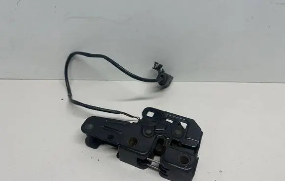 Audi A6 S6 C6 4F Tailgate/trunk/boot lock/catch/latch 4F0823909A