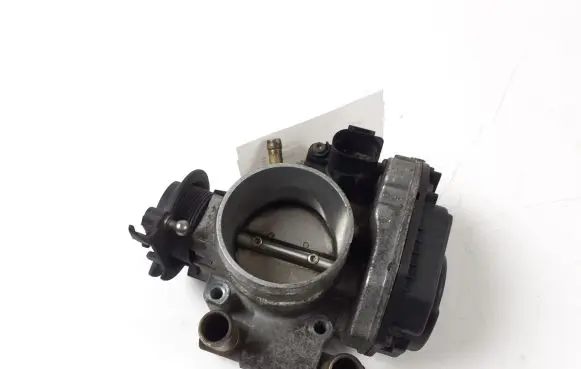 Skoda Superb B5 (3U) Throttle valve 058133063H