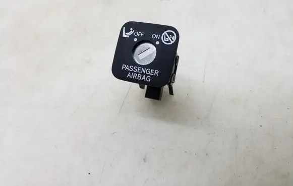 Toyota Avensis T270 Passenger airbag on/off switch 6906505010