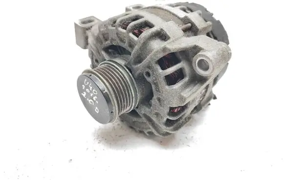 Volvo V40 Generator/alternator 31288880