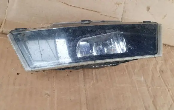 Skoda Octavia Mk3 (5E) Front fog light 5E0941699B