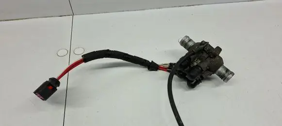 Nissan X-Trail T32 Coolant heater 1355163