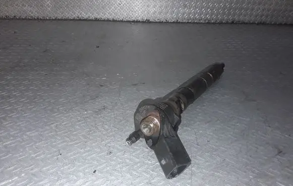 Audi A6 S6 C6 4F Fuel injector 059130277AC
