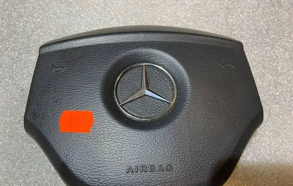 Mercedes-Benz ML W164 Steering wheel airbag 1644600098 A1644600098