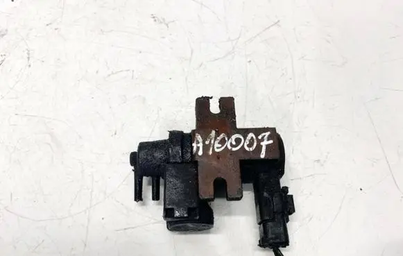 Volvo V50 Turbo solenoid valve 6G9Q9E882CA 6G9Q-9E882-CA
