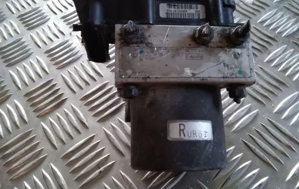 Ford Ranger ABS Pump 0265231027 UR61437A0 0265800523