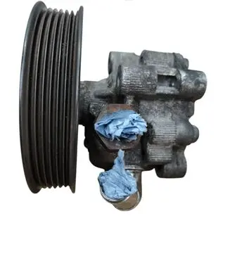 Lancia Voyager Power steering pump 04593830AA 4593830AA 51630P