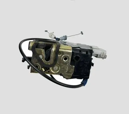 Peugeot 407 Rear door lock 9660699480 40717097