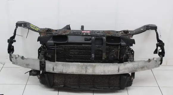 Mercedes-Benz CLC CL203 Radiator support slam panel