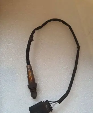 Audi A4 S4 B5 8D Lambda probe sensor 1J0973824