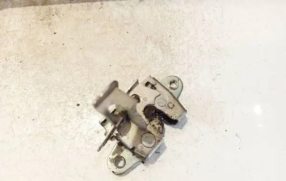 Toyota Hilux (AN10, AN20, AN30) Tailgate/trunk/boot lock/catch/latch