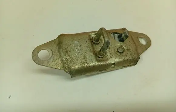 Alfa Romeo 159 Rear door lock loop/hook striker
