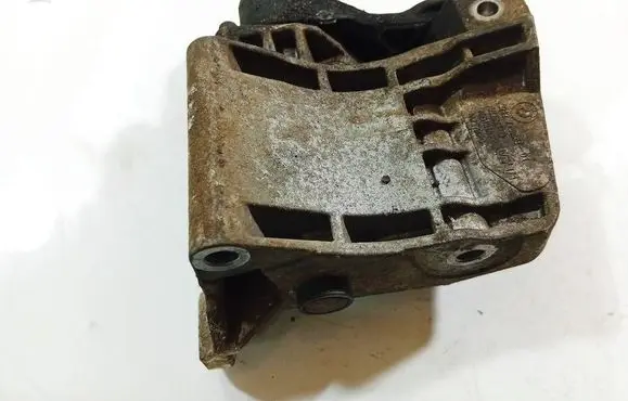 BMW X5 E70 Engine mounting bracket 3242779986201 59280110