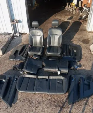 Seat set