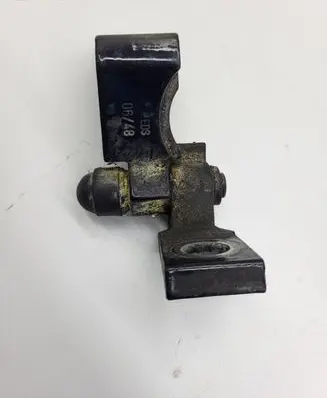 Audi Q7 4L Front door upper hinge