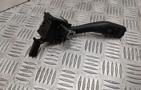 Audi A3 S3 8P Wiper control stalk 8P0953519 QC3