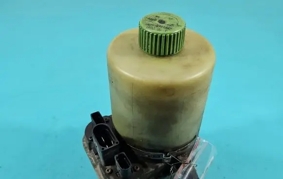 Seat Ibiza IV (6J,6P) Power steering pump 6R0423156A IMPRK1564869