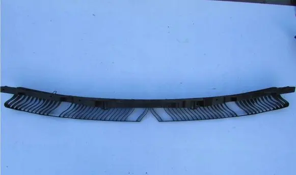 Volkswagen Tiguan Rear bumper mounting bracket 5NA807863